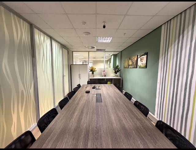157M² OFFICE FOR SALE IN UMHLANGA RIDGE